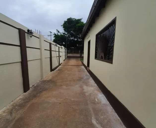 th.outside1200x1200.ae98b104d499037c36426b0269c8dea112bc7a56