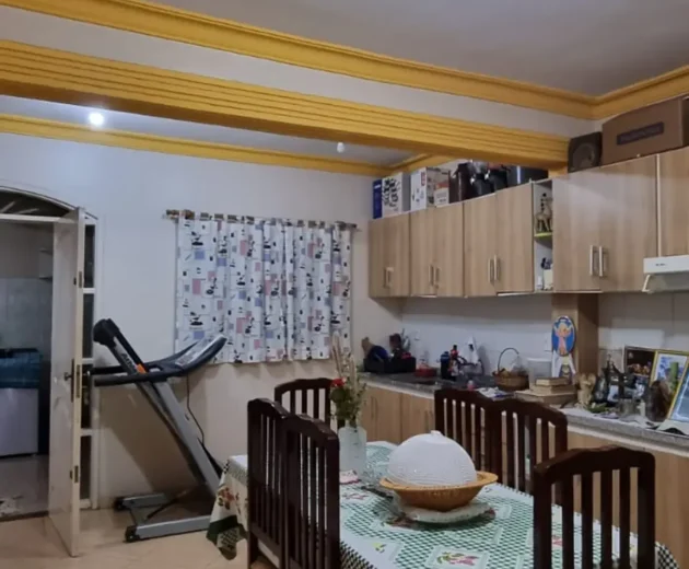 th.outside1200x1200.e5403603770a7a1ab94827b342f84ac6bf037c26